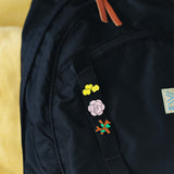 HITOTOKI ピンバッジ オトメツバキ