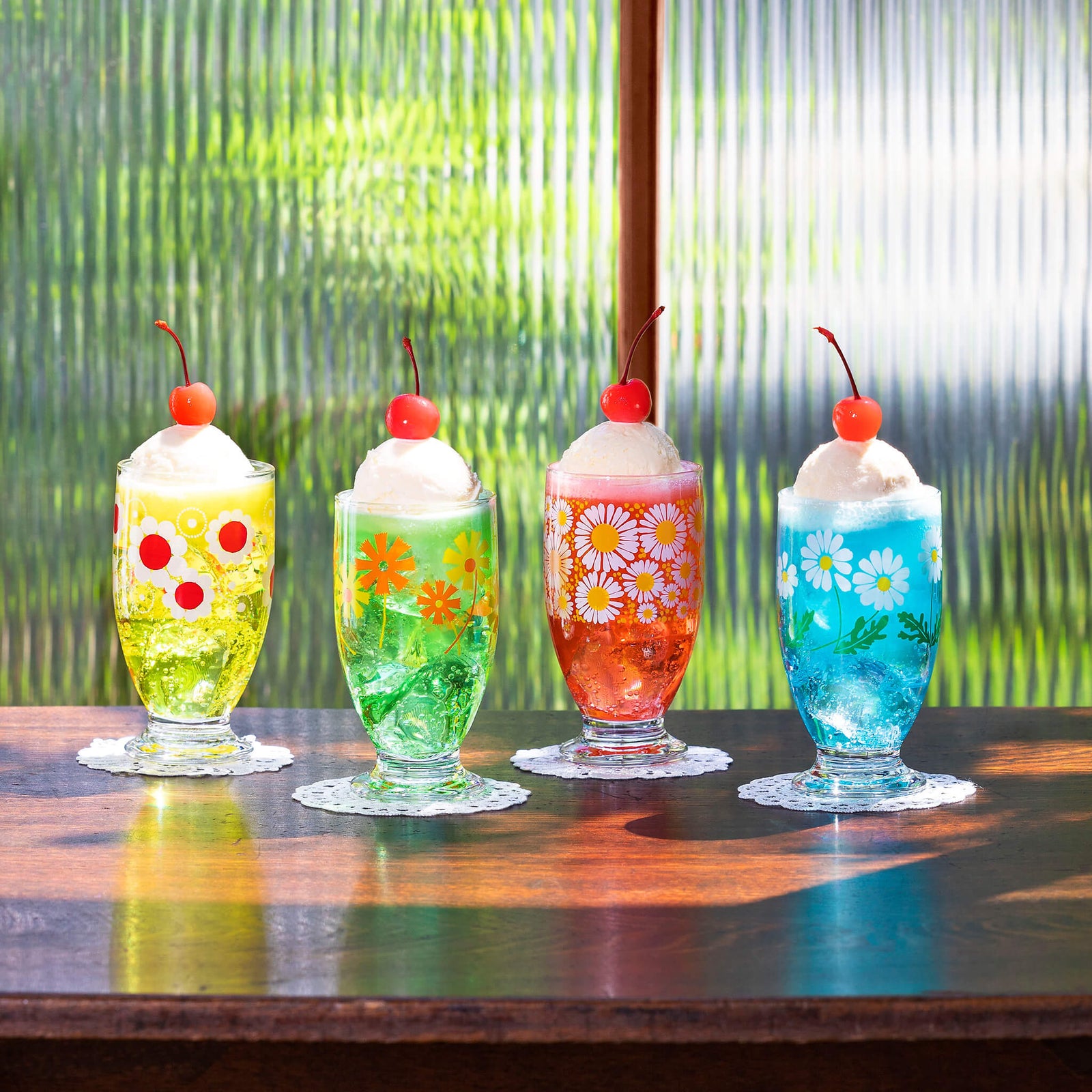 台付グラス320 梨(アデリアレトロ)｜HITOTOKI公式オンラインストア