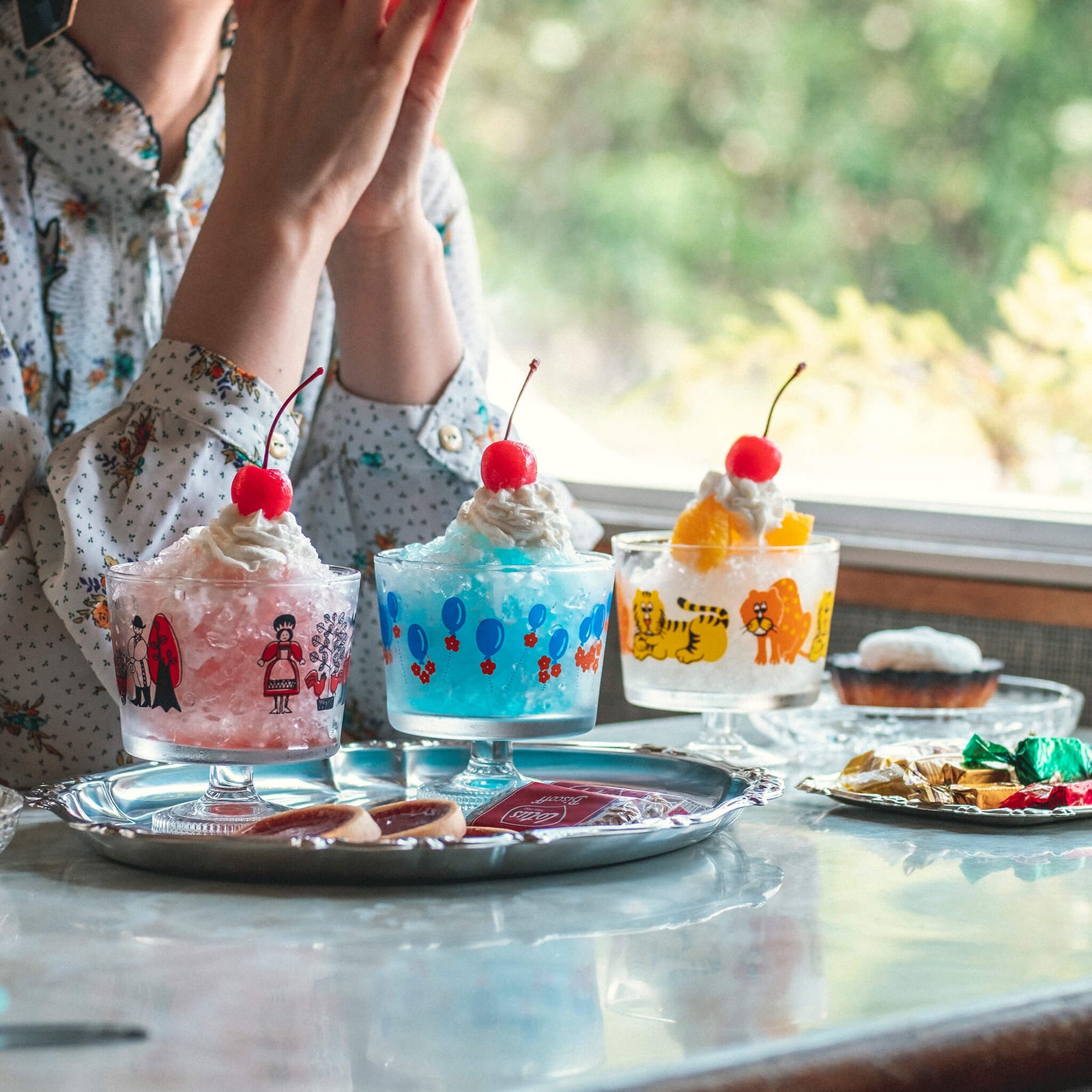 脚付きデザート(深型)風船(アデリアレトロ）｜HITOTOKI公式