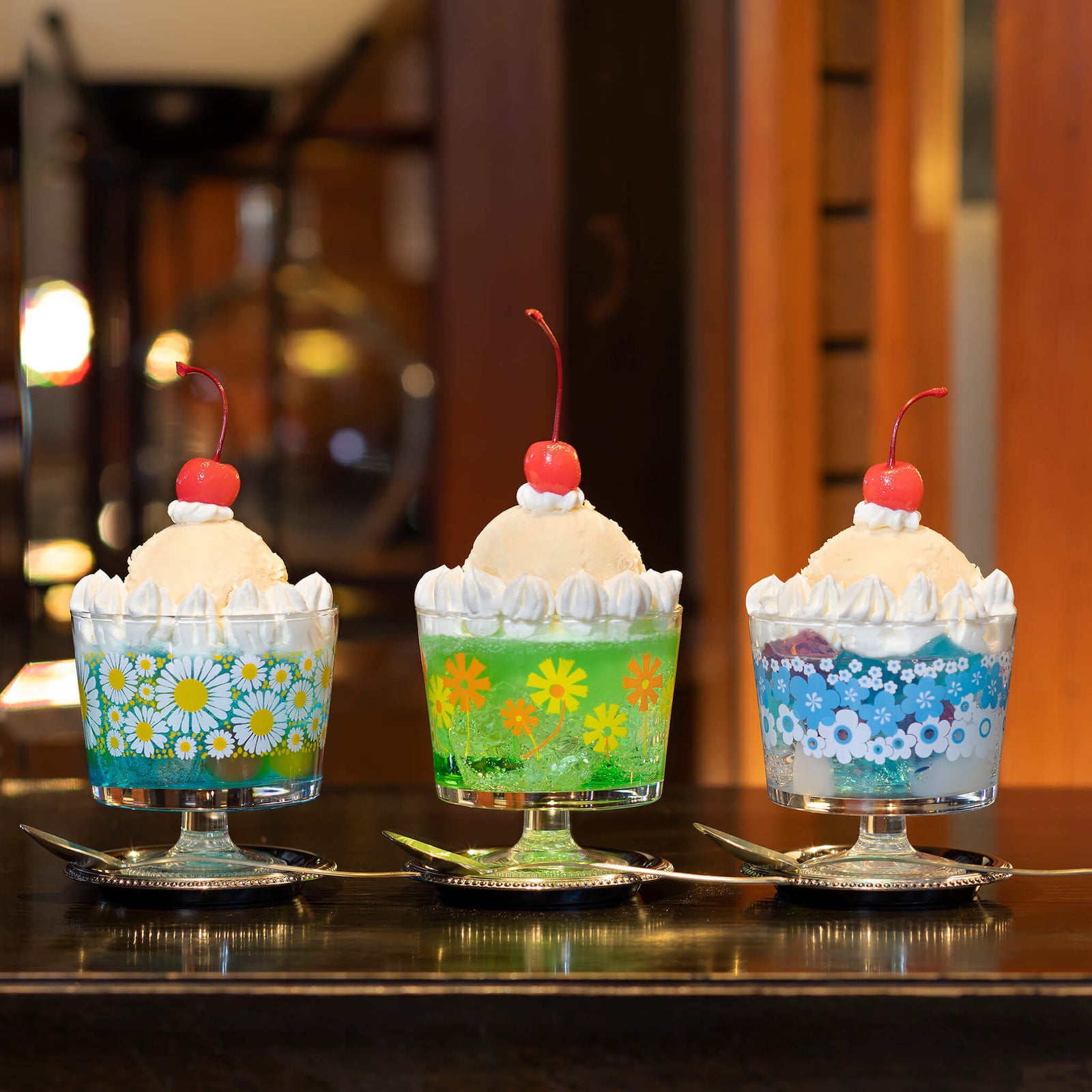 Aderia　アデリア デザートカップ ペア波形型デザイン　ロンバケ　高台 楽天市場】アデリアレトロ 脚付きデザート 浅型 【 デザートカップ