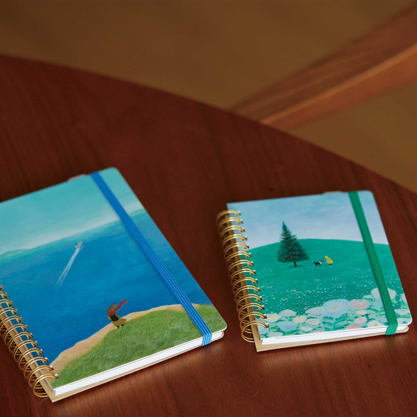 ストア限定日付シートシール付き】HITOTOKI NOTE コミックサイズ