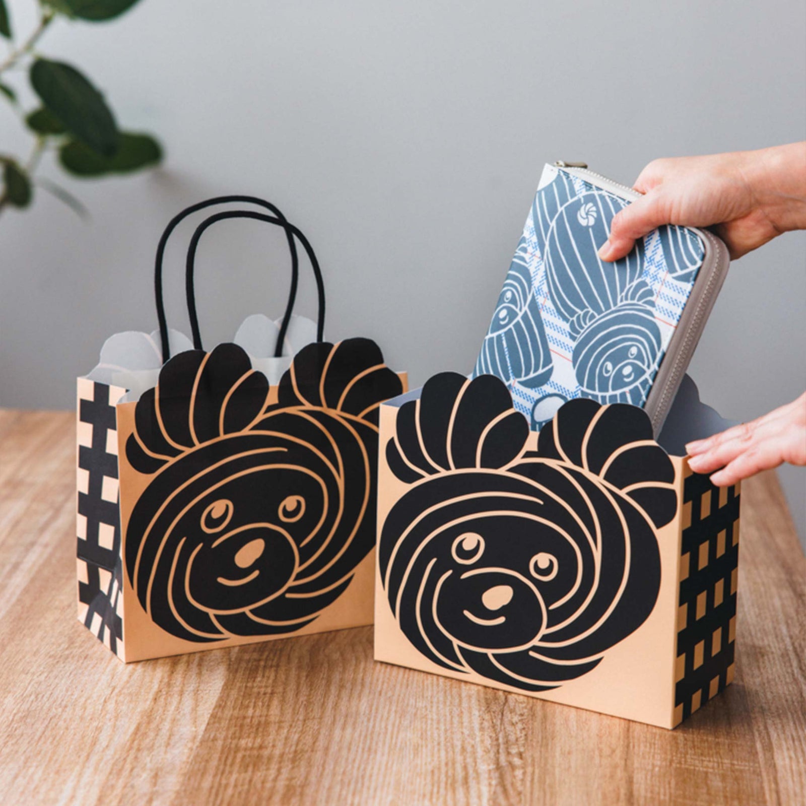 kuma1_shopbag_1600x.jpg?v=